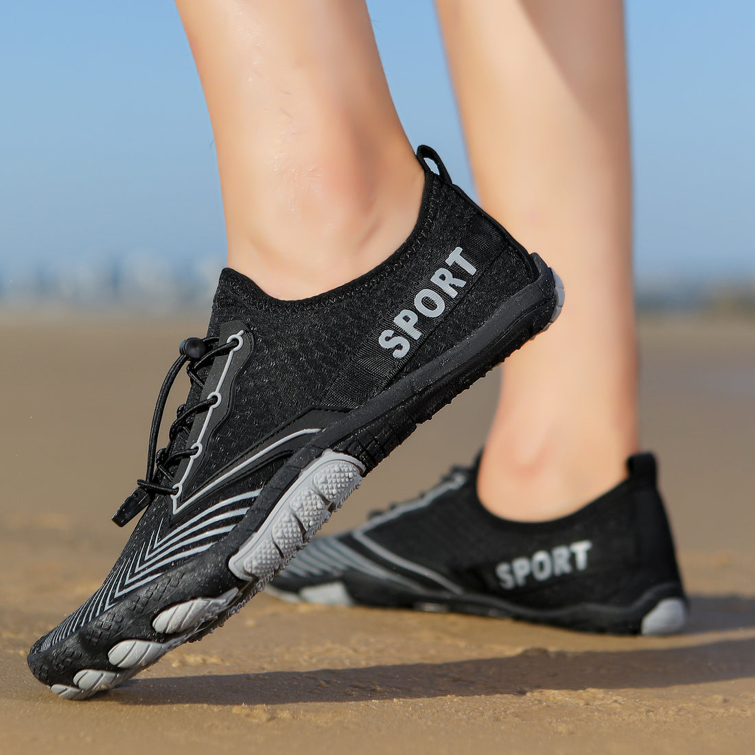 Outdoor Five-finger Hiking Shoes